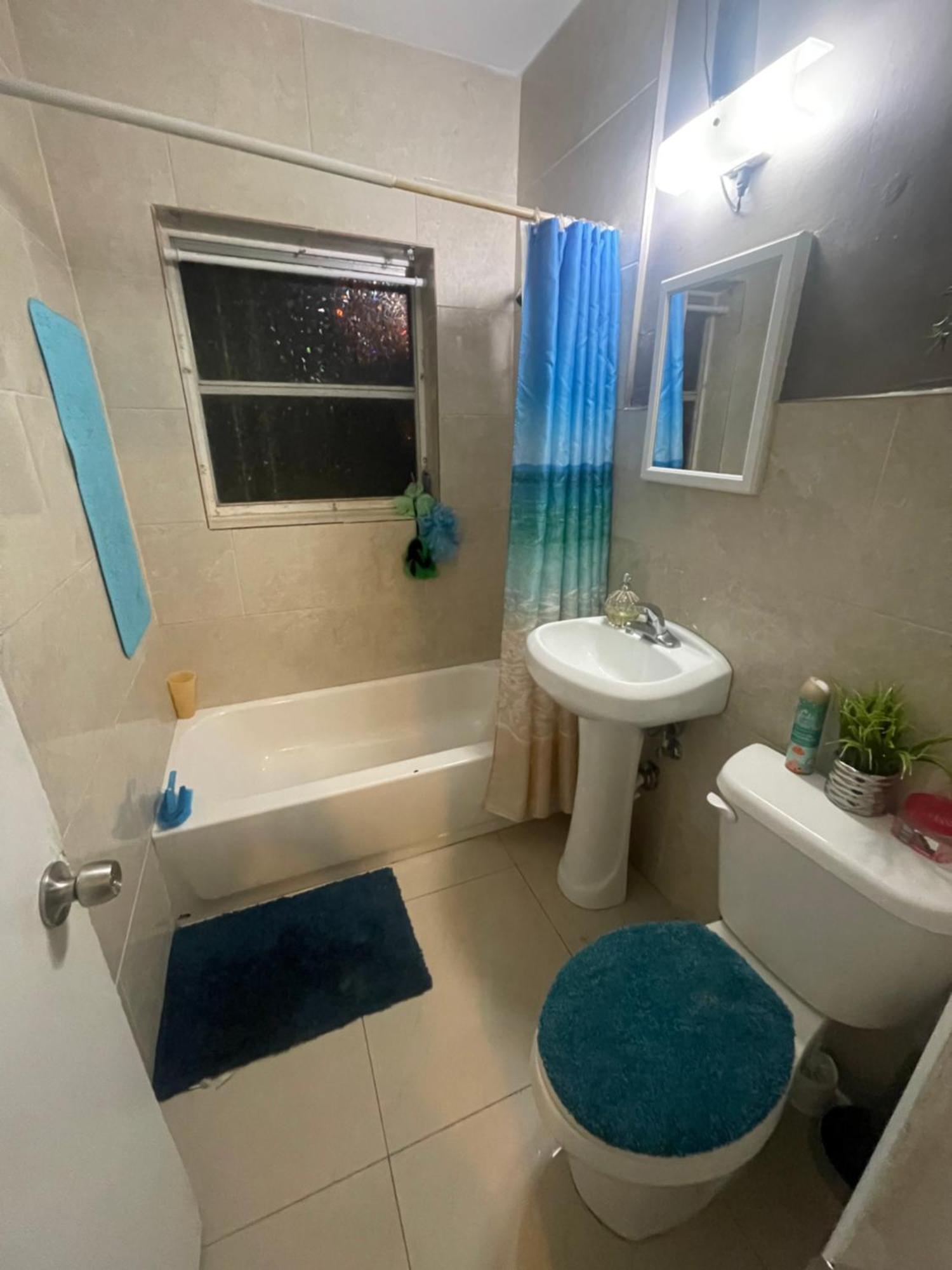 Miami Vibes "Hostel-Like" Shared Room North Miami Dış mekan fotoğraf