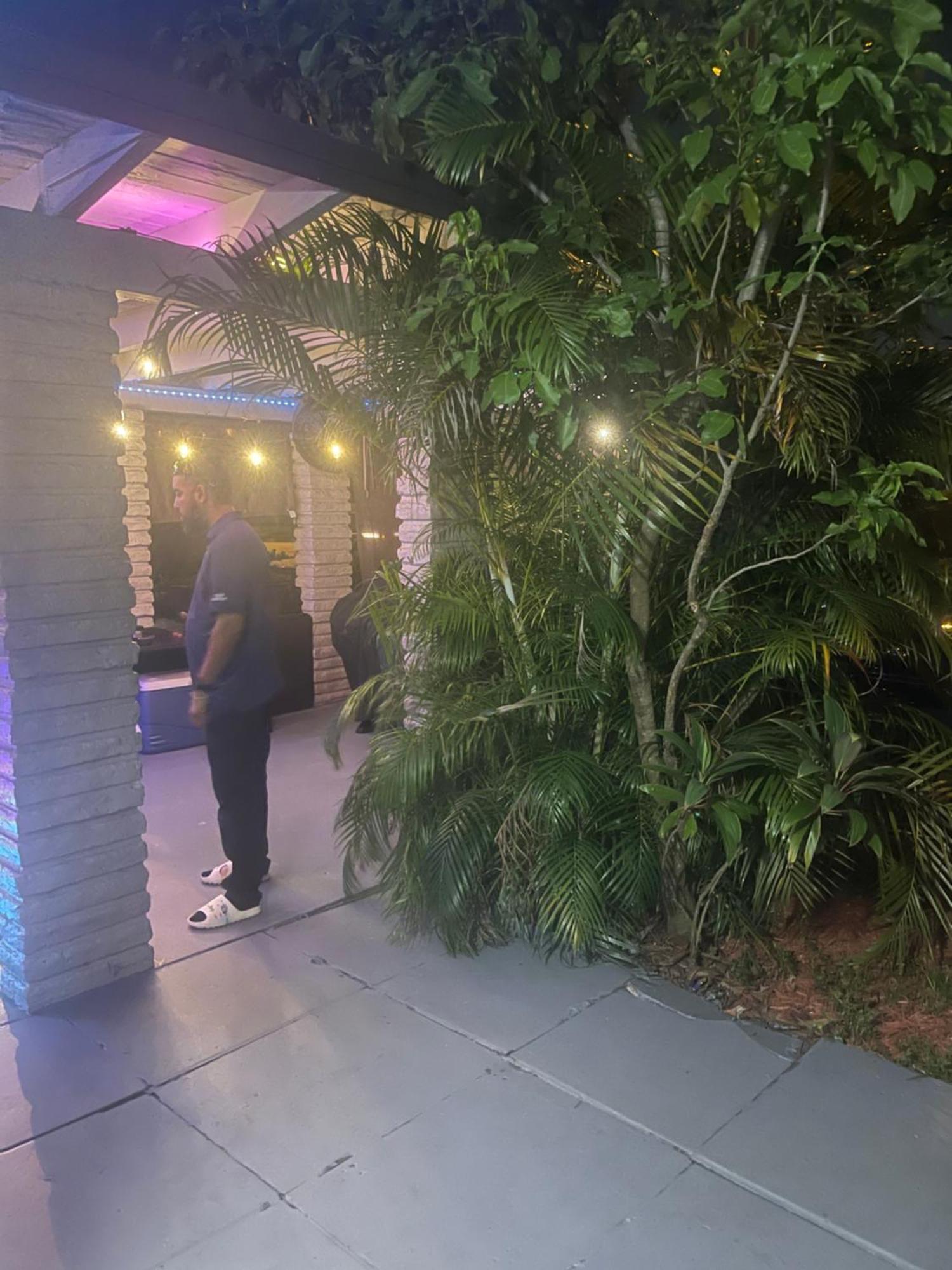 Miami Vibes "Hostel-Like" Shared Room North Miami Dış mekan fotoğraf
